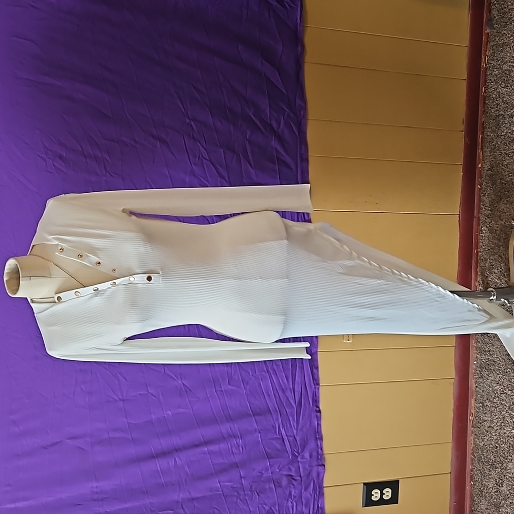 White maxi dress